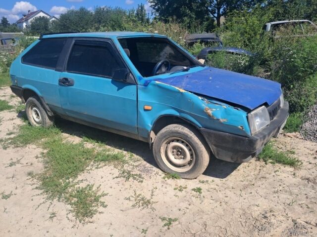Синий ВАЗ 2108, объемом двигателя 0 л и пробегом 180 тыс. км за 237 $, фото 2 на Automoto.ua
