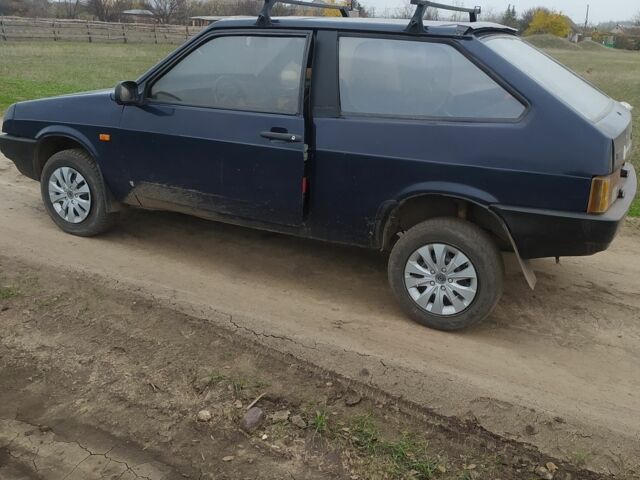 Синий ВАЗ 2108, объемом двигателя 1.3 л и пробегом 100 тыс. км за 882 $, фото 2 на Automoto.ua