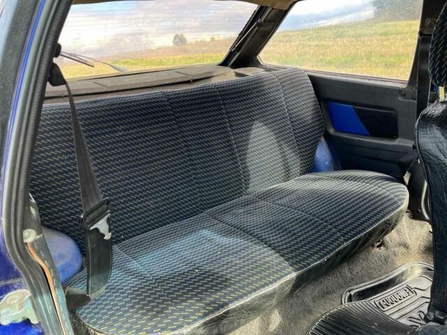 Синий ВАЗ 2108, объемом двигателя 1.3 л и пробегом 70 тыс. км за 600 $, фото 5 на Automoto.ua