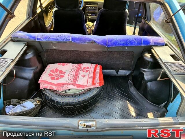 Синий ВАЗ 2108, объемом двигателя 1.3 л и пробегом 0 тыс. км за 1000 $, фото 6 на Automoto.ua