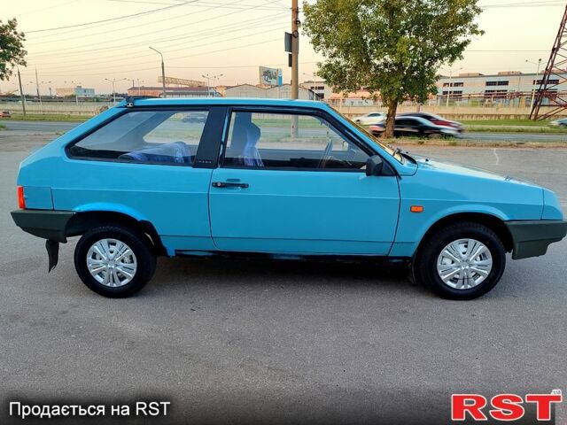 Синий ВАЗ 2108, объемом двигателя 1.3 л и пробегом 0 тыс. км за 1000 $, фото 4 на Automoto.ua