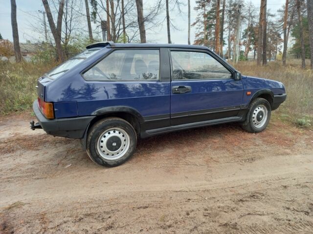 ВАЗ 2108 1990 в Дергачах на Automoto.ua Синий ВАЗ 2108, объемом двигателя 1 л и пробегом 100 тыс. км за 763 $, фото 4 на Automoto.ua