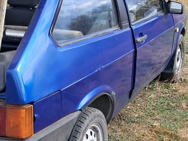 Синий ВАЗ 2108, объемом двигателя 1.5 л и пробегом 179 тыс. км за 650 $, фото 5 на Automoto.ua