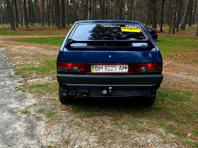 Синий ВАЗ 2108, объемом двигателя 1.5 л и пробегом 300 тыс. км за 950 $, фото 2 на Automoto.ua