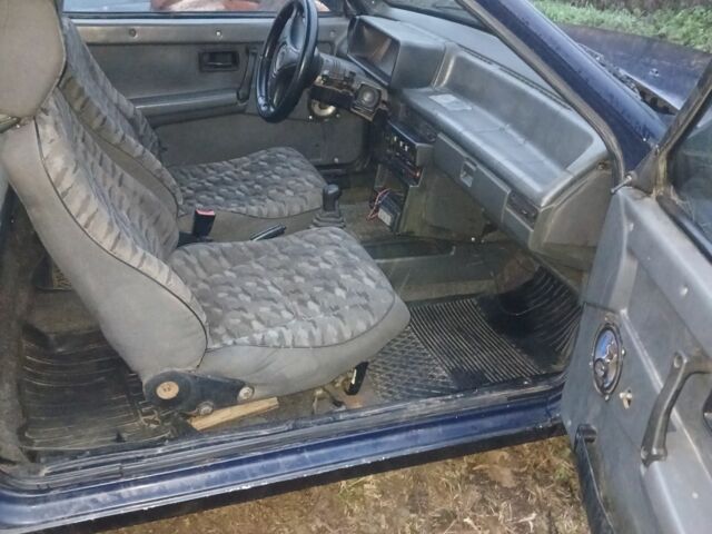 Синий ВАЗ 2108, объемом двигателя 1.3 л и пробегом 235 тыс. км за 500 $, фото 5 на Automoto.ua