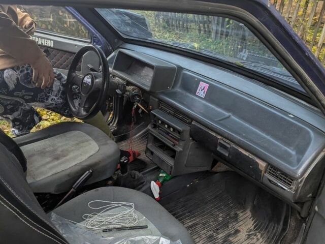 Синий ВАЗ 2108, объемом двигателя 1.3 л и пробегом 400 тыс. км за 592 $, фото 8 на Automoto.ua