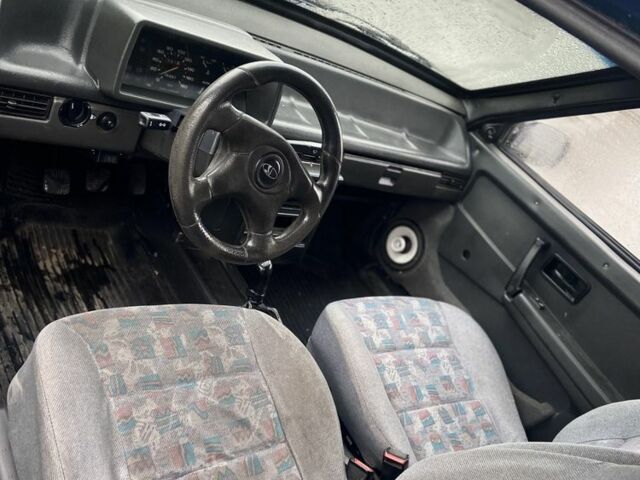 Синий ВАЗ 2108, объемом двигателя 0 л и пробегом 280 тыс. км за 475 $, фото 6 на Automoto.ua