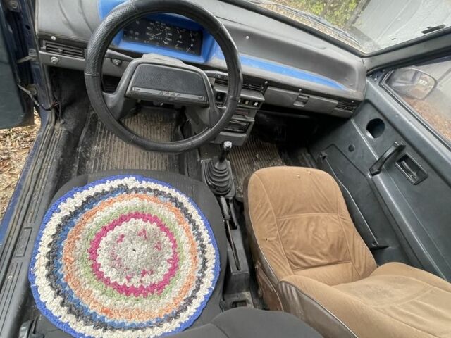 Синий ВАЗ 2108, объемом двигателя 1.5 л и пробегом 250 тыс. км за 850 $, фото 2 на Automoto.ua