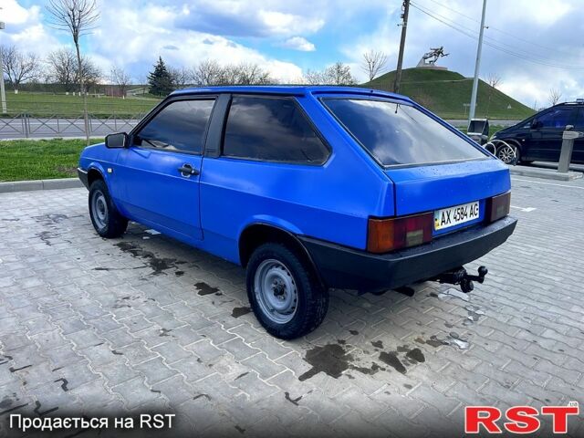 Синий ВАЗ 2108, объемом двигателя 1.3 л и пробегом 0 тыс. км за 1000 $, фото 2 на Automoto.ua