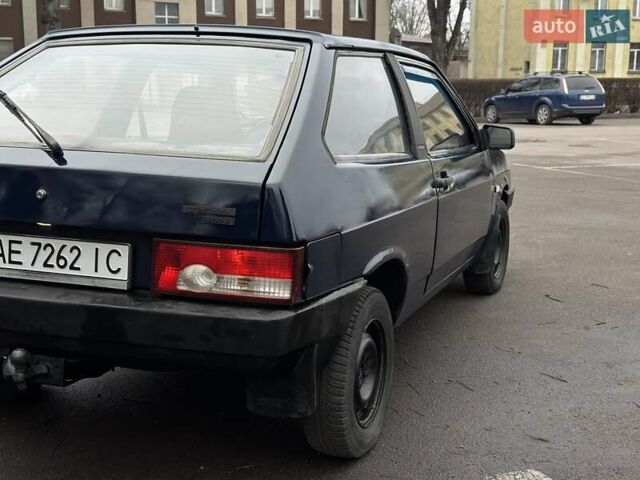 Синий ВАЗ 2108, объемом двигателя 1.3 л и пробегом 280 тыс. км за 950 $, фото 4 на Automoto.ua