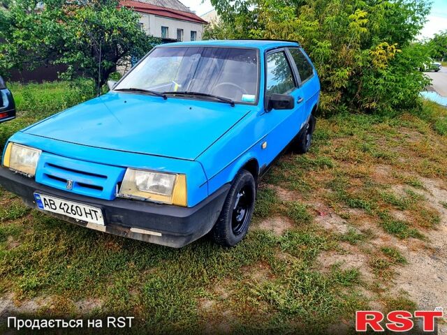 Синий ВАЗ 2108, объемом двигателя 1.3 л и пробегом 111 тыс. км за 500 $, фото 2 на Automoto.ua