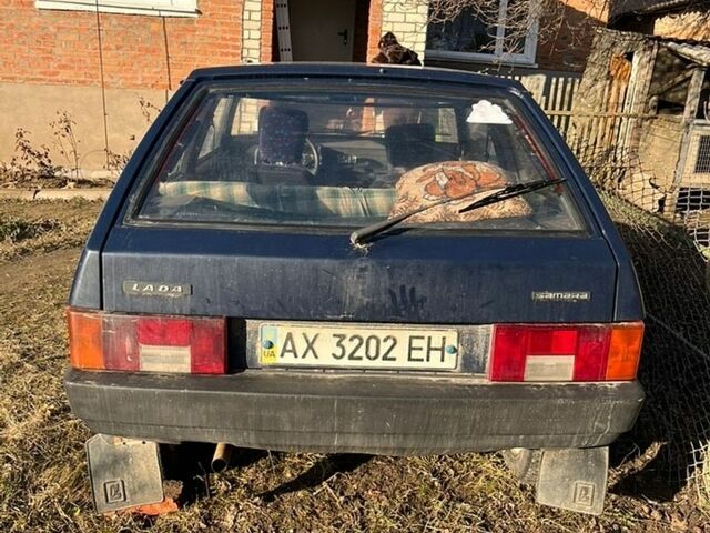 Синий ВАЗ 2108, объемом двигателя 1.5 л и пробегом 250 тыс. км за 950 $, фото 2 на Automoto.ua