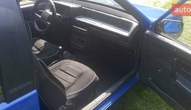 Синий ВАЗ 2108, объемом двигателя 1.5 л и пробегом 200 тыс. км за 900 $, фото 13 на Automoto.ua