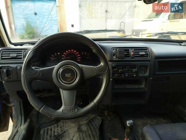 ВАЗ 2108 1995 у Львові на Automoto.ua Синій ВАЗ 2108, об'ємом двигуна 1.5 л та пробігом 500 тис. км за 908 $, фото 5 на Automoto.ua