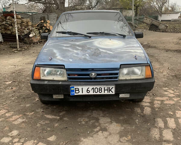 Синий ВАЗ 2108, объемом двигателя 1.3 л и пробегом 300 тыс. км за 900 $, фото 1 на Automoto.ua