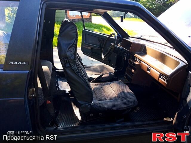 Синий ВАЗ 2108, объемом двигателя 1.3 л и пробегом 0 тыс. км за 1050 $, фото 3 на Automoto.ua