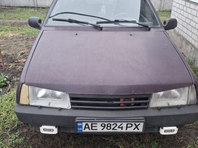 Синий ВАЗ 2108, объемом двигателя 1.5 л и пробегом 300 тыс. км за 800 $, фото 1 на Automoto.ua