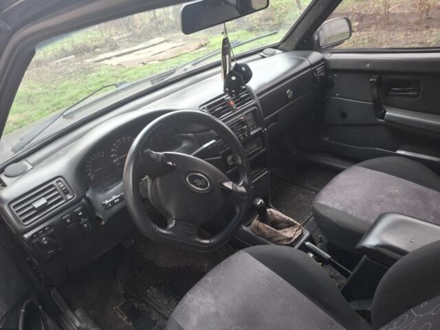 Синий ВАЗ 2108, объемом двигателя 1.5 л и пробегом 300 тыс. км за 800 $, фото 5 на Automoto.ua