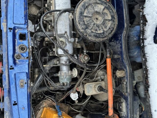 Синий ВАЗ 2108, объемом двигателя 1.3 л и пробегом 450 тыс. км за 358 $, фото 2 на Automoto.ua