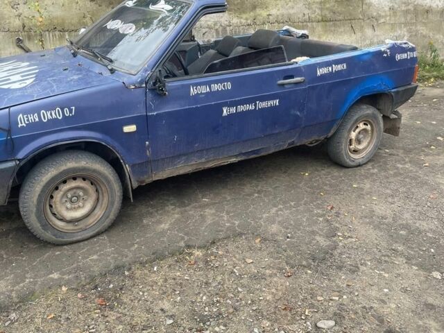 ВАЗ 2108 1992 у Чернівцях на Automoto.ua Синій ВАЗ 2108, об'ємом двигуна 1.3 л та пробігом 29 тис. км за 381 $, фото 1 на Automoto.ua