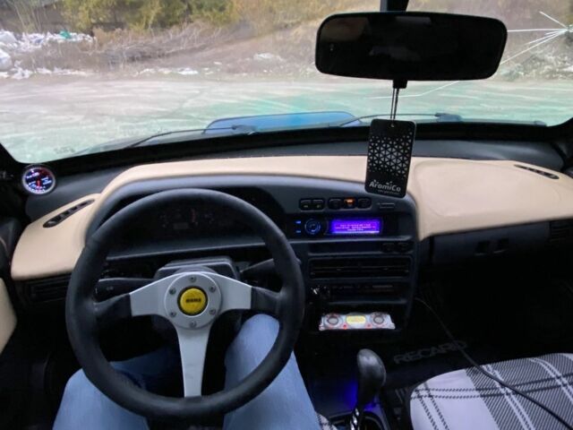 Синий ВАЗ 2108, объемом двигателя 1.3 л и пробегом 280 тыс. км за 3400 $, фото 12 на Automoto.ua