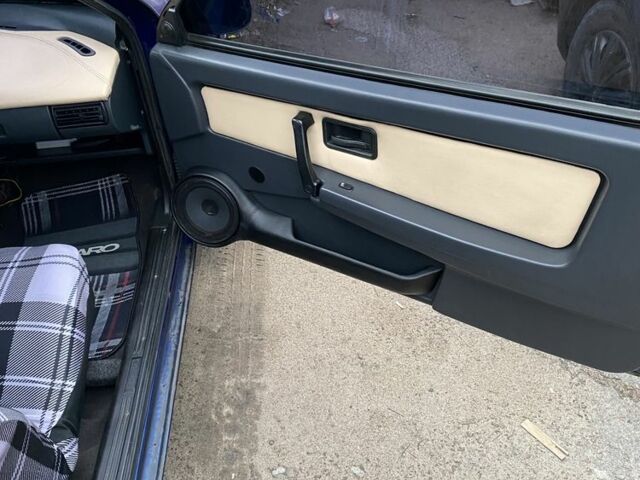 Синий ВАЗ 2108, объемом двигателя 1.3 л и пробегом 280 тыс. км за 3400 $, фото 10 на Automoto.ua