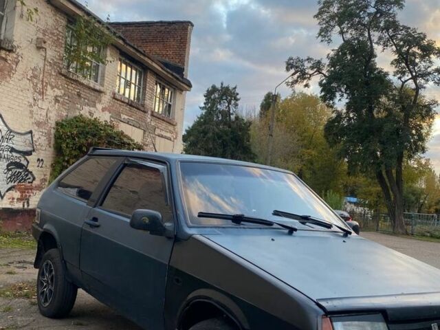 ВАЗ 2108 1989 у Кропивницькому (Кіровограді) на Automoto.ua Синій ВАЗ 2108, об'ємом двигуна 1.3 л та пробігом 1000 тис. км за 607 $, фото 3 на Automoto.ua