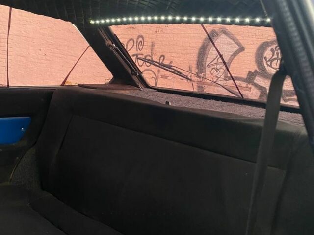 ВАЗ 2108 1989 у Кропивницькому (Кіровограді) на Automoto.ua Синій ВАЗ 2108, об'ємом двигуна 1.3 л та пробігом 1000 тис. км за 607 $, фото 6 на Automoto.ua