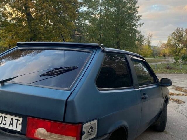 ВАЗ 2108 1989 у Кропивницькому (Кіровограді) на Automoto.ua Синій ВАЗ 2108, об'ємом двигуна 1.3 л та пробігом 1000 тис. км за 607 $, фото 2 на Automoto.ua