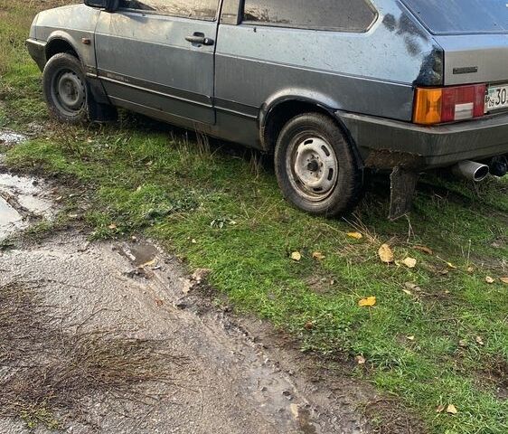 Синий ВАЗ 2108, объемом двигателя 1.5 л и пробегом 1000 тыс. км за 834 $, фото 6 на Automoto.ua