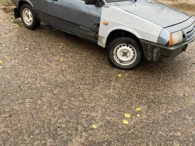 Синий ВАЗ 2108, объемом двигателя 1.5 л и пробегом 1000 тыс. км за 834 $, фото 5 на Automoto.ua