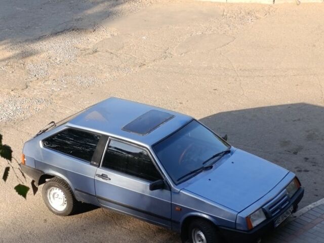 Синий ВАЗ 2108, объемом двигателя 1.3 л и пробегом 200 тыс. км за 842 $, фото 4 на Automoto.ua