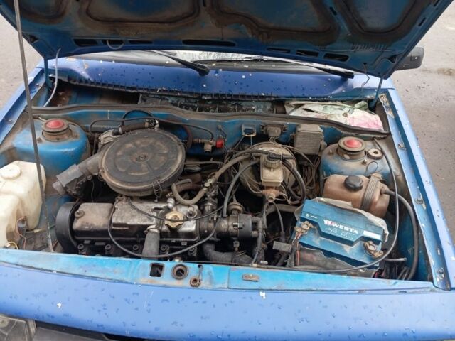 Синий ВАЗ 2108, объемом двигателя 1.3 л и пробегом 54 тыс. км за 556 $, фото 4 на Automoto.ua