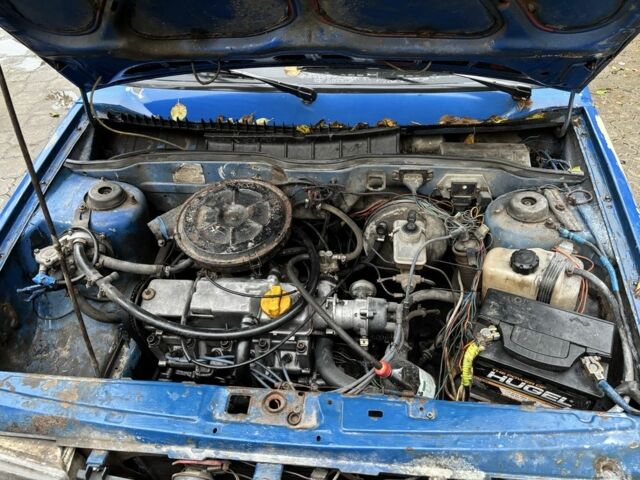 ВАЗ 2108 1987 у Сумах на Automoto.ua Синій ВАЗ 2108, об'ємом двигуна 1.3 л та пробігом 200 тис. км за 428 $, фото 6 на Automoto.ua