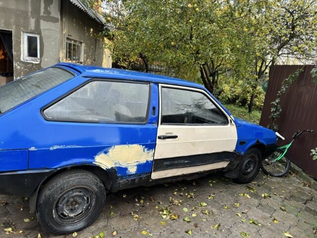 ВАЗ 2108 1987 у Сумах на Automoto.ua Синій ВАЗ 2108, об'ємом двигуна 1.3 л та пробігом 200 тис. км за 428 $, фото 3 на Automoto.ua