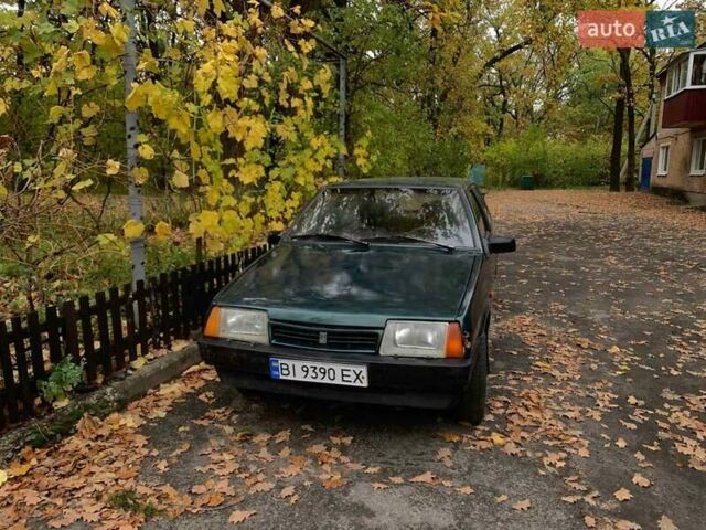 ВАЗ 2108 1986 у Полтаві на Automoto.ua Зелений ВАЗ 2108, об'ємом двигуна 1.3 л та пробігом 230 тис. км за 1300 $, фото 7 на Automoto.ua