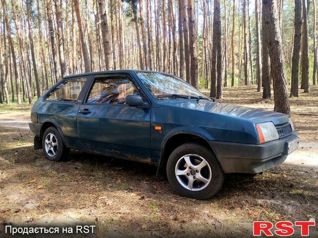 Зеленый ВАЗ 2108, объемом двигателя 1.5 л и пробегом 0 тыс. км за 900 $, фото 2 на Automoto.ua