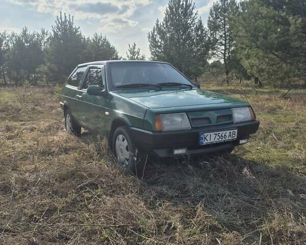 Зеленый ВАЗ 2108, объемом двигателя 1.5 л и пробегом 109 тыс. км за 1400 $, фото 3 на Automoto.ua