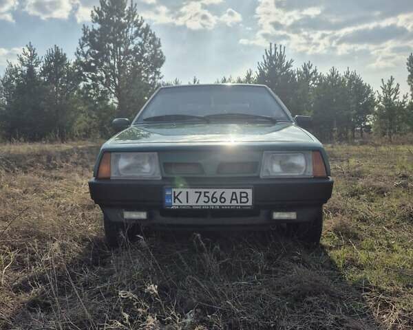 Зеленый ВАЗ 2108, объемом двигателя 1.5 л и пробегом 109 тыс. км за 1400 $, фото 4 на Automoto.ua