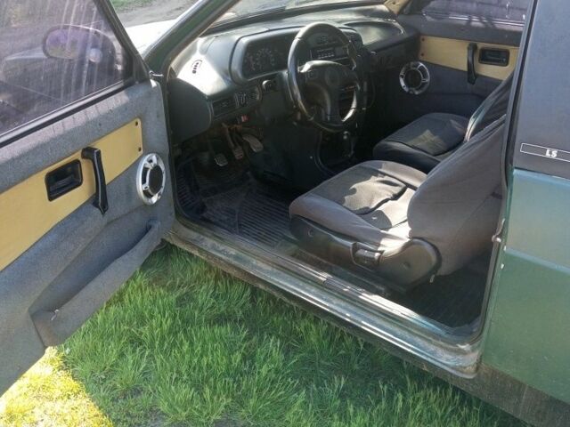 ВАЗ 2108 1989 в Мерефа на Automoto.ua Зеленый ВАЗ 2108, объемом двигателя 1.5 л и пробегом 160 тыс. км за 800 $, фото 5 на Automoto.ua