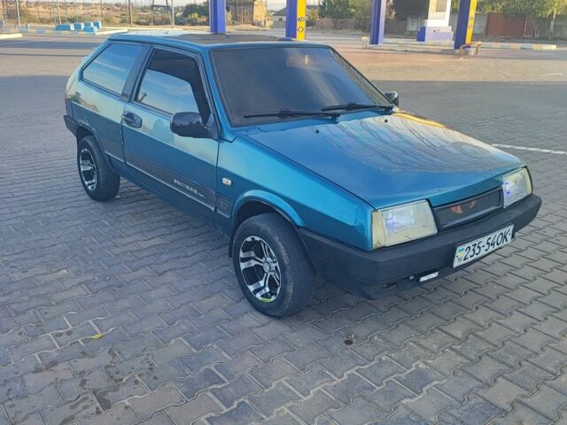 Зеленый ВАЗ 2108, объемом двигателя 1.5 л и пробегом 30 тыс. км за 1070 $, фото 2 на Automoto.ua