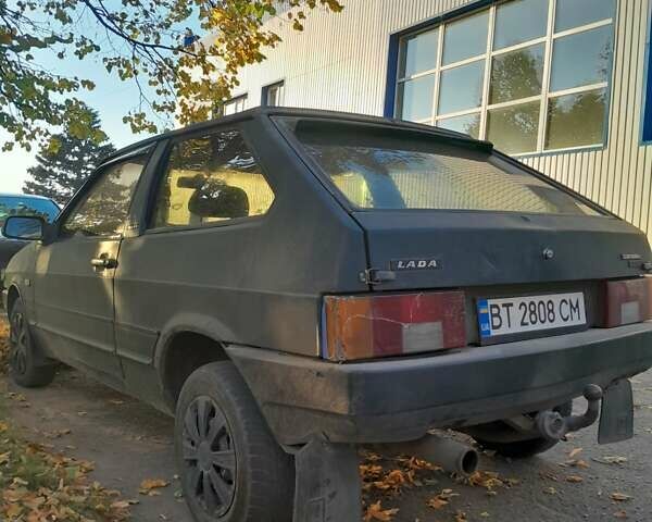 Зеленый ВАЗ 2108, объемом двигателя 1.29 л и пробегом 350 тыс. км за 650 $, фото 2 на Automoto.ua