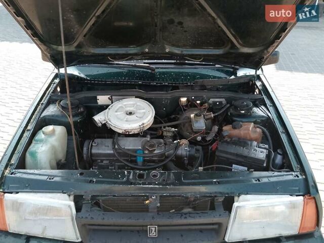 Зелений ВАЗ 2108, об'ємом двигуна 1.5 л та пробігом 340 тис. км за 850 $, фото 6 на Automoto.ua