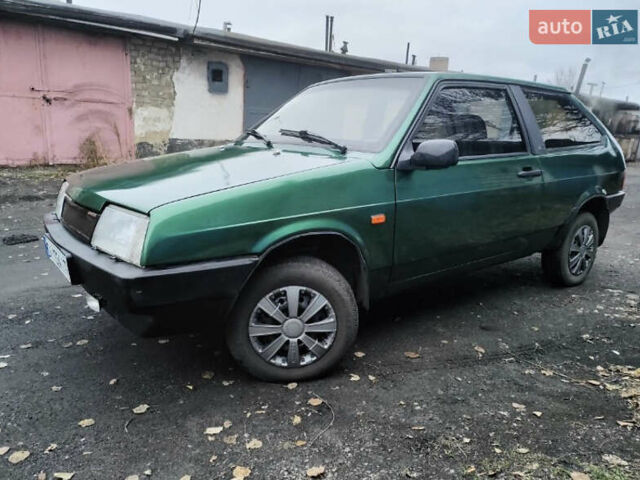 Зеленый ВАЗ 2108, объемом двигателя 1.5 л и пробегом 165 тыс. км за 1350 $, фото 2 на Automoto.ua