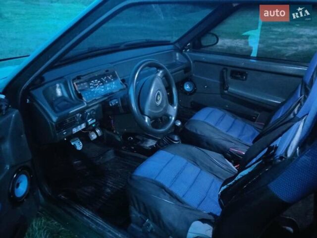 Зеленый ВАЗ 2108, объемом двигателя 1.29 л и пробегом 280 тыс. км за 1000 $, фото 1 на Automoto.ua