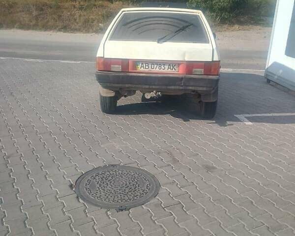 Зеленый ВАЗ 2108, объемом двигателя 0 л и пробегом 444 тыс. км за 400 $, фото 4 на Automoto.ua