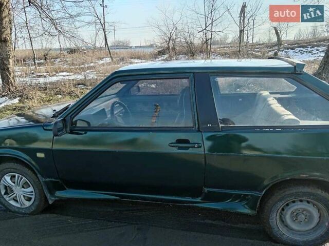Зеленый ВАЗ 2108, объемом двигателя 1.3 л и пробегом 300 тыс. км за 600 $, фото 1 на Automoto.ua