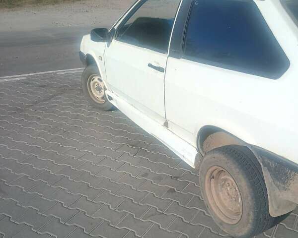 Зеленый ВАЗ 2108, объемом двигателя 0 л и пробегом 444 тыс. км за 400 $, фото 2 на Automoto.ua