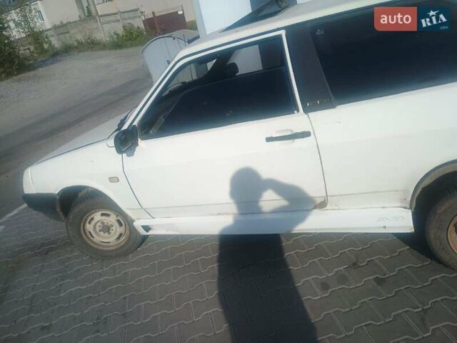 Зеленый ВАЗ 2108, объемом двигателя 0 л и пробегом 444 тыс. км за 400 $, фото 1 на Automoto.ua