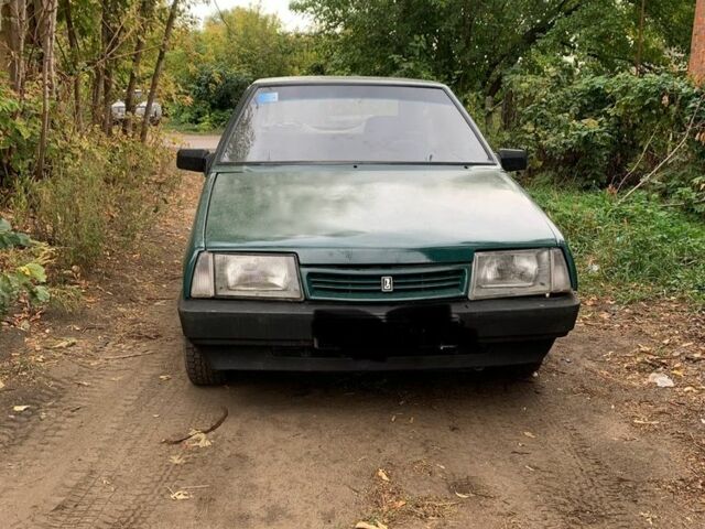 Зеленый ВАЗ 2108, объемом двигателя 1.5 л и пробегом 25 тыс. км за 712 $, фото 1 на Automoto.ua